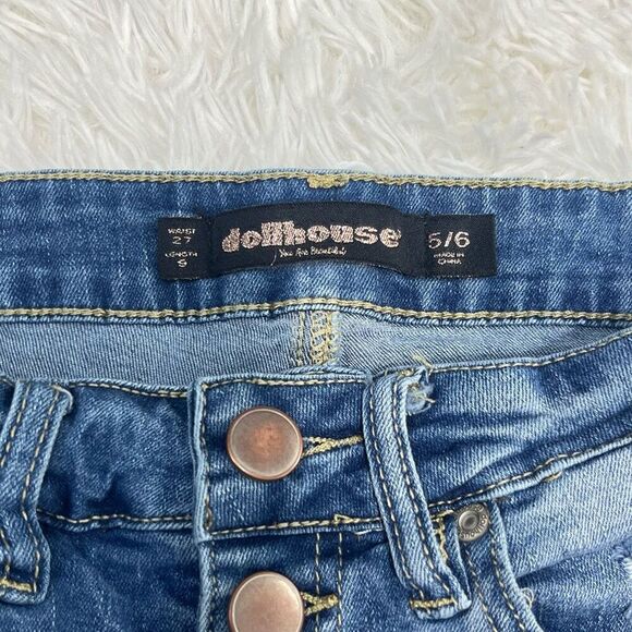 Dollhouse Long Distressed Denim Shorts Size 5 / 6 Juniors Jean Blue Button Fly - Picture 4 of 7